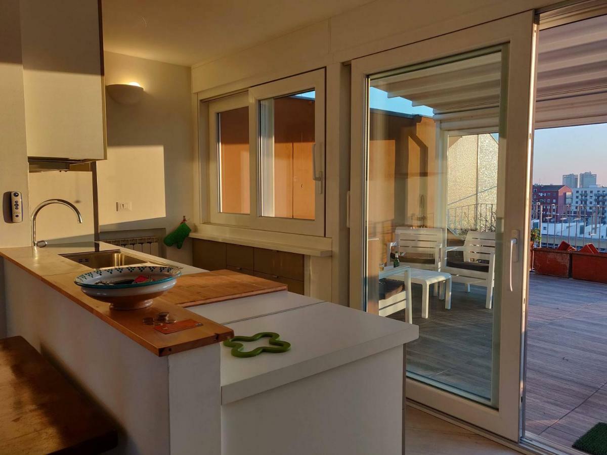 Exclusive Rooftop With Large Terrace In Solari/tortona Apartamento